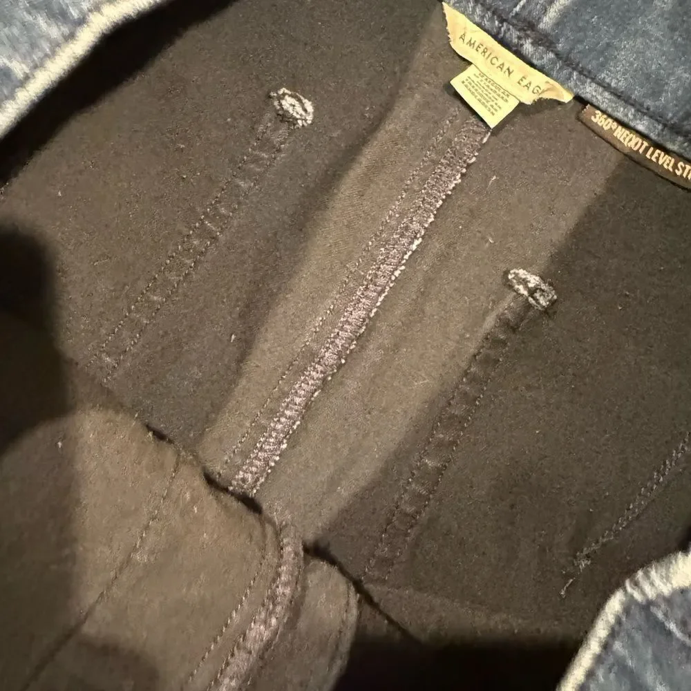 American Eagle Dark wash Pull on 360 next level stretch jeans size 12 - Picture 6 of 7